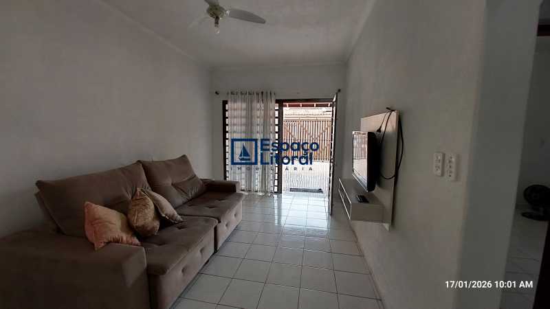 Casa, 3 quartos, 219 m² - Foto 2