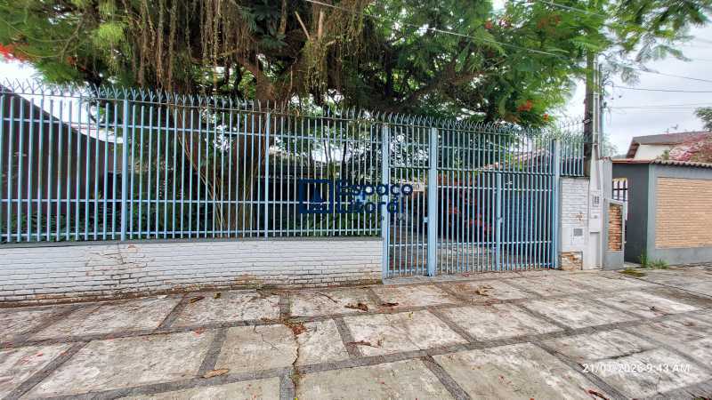 Casa, 3 quartos, 230 m² - Foto 1