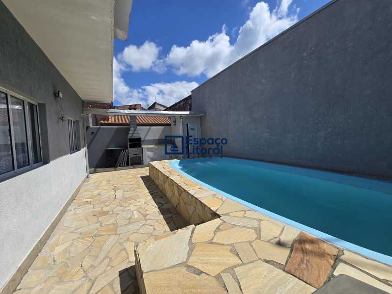 Casa, 8 quartos, 230 m² - Foto 3