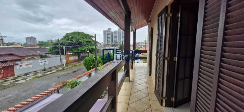 Casa, 4 quartos, 269 m² - Foto 1