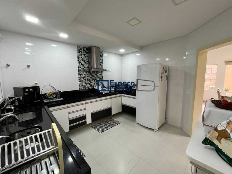 Casa, 3 quartos, 350 m² - Foto 4