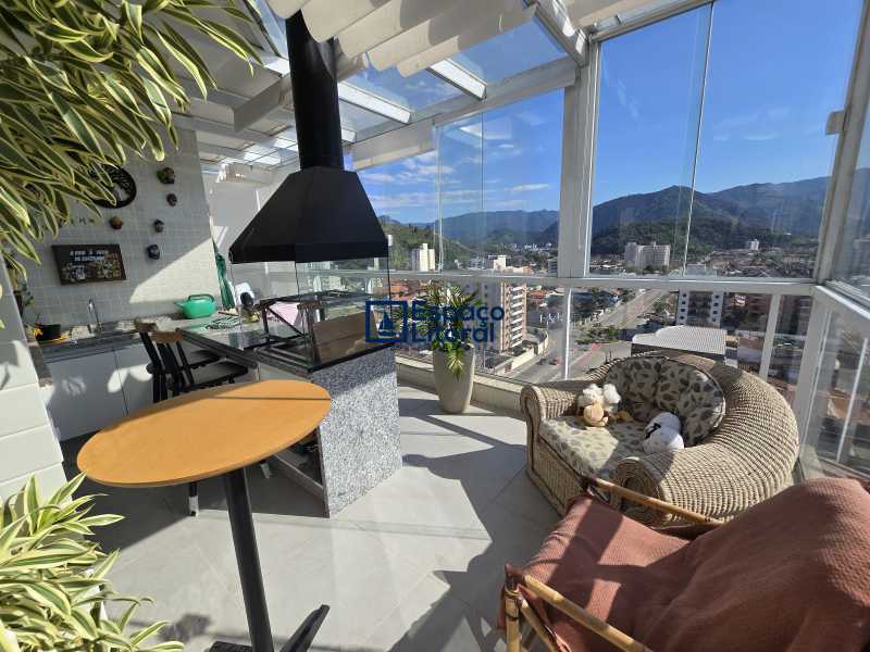 Cobertura, 3 quartos, 146 m² - Foto 4