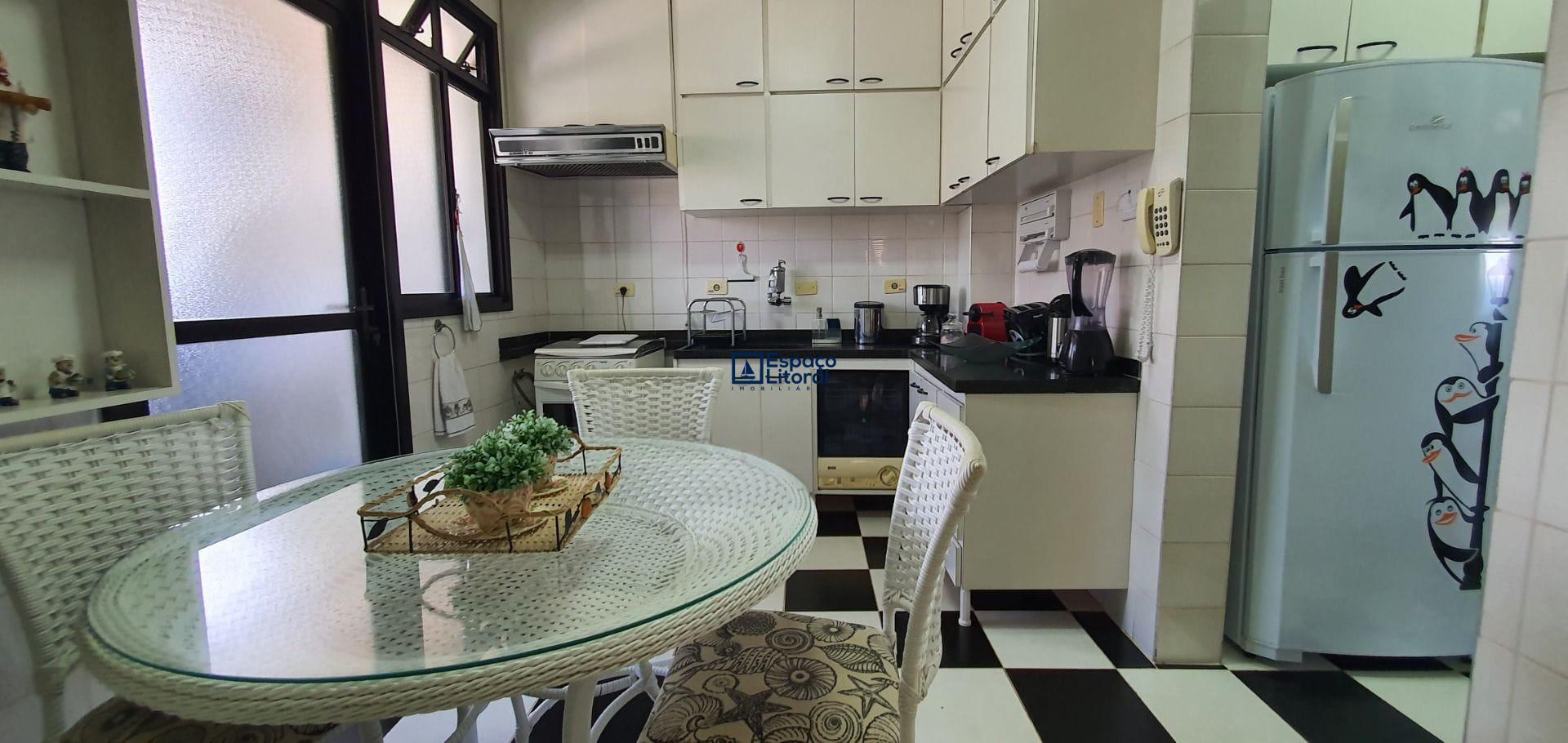 Apartamento, 4 quartos, 195 m² - Foto 12