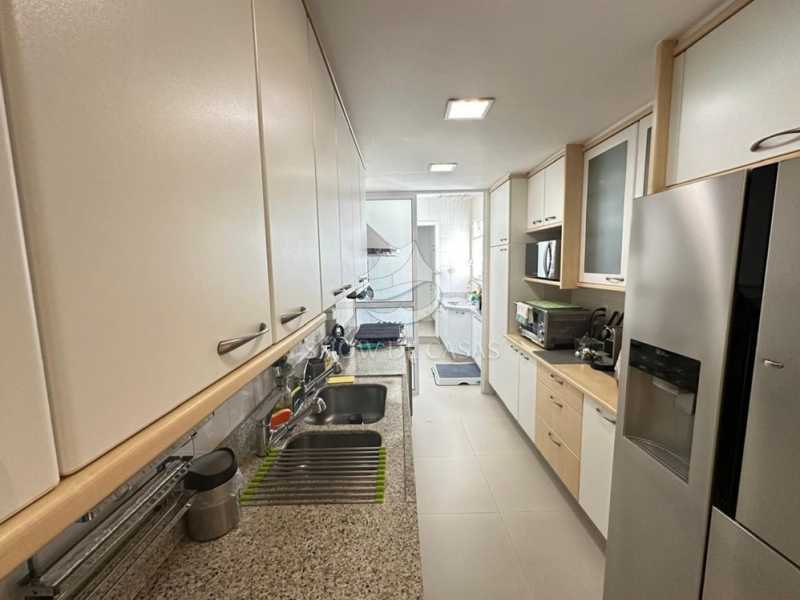 Cobertura, 4 quartos, 285 m² - Foto 18