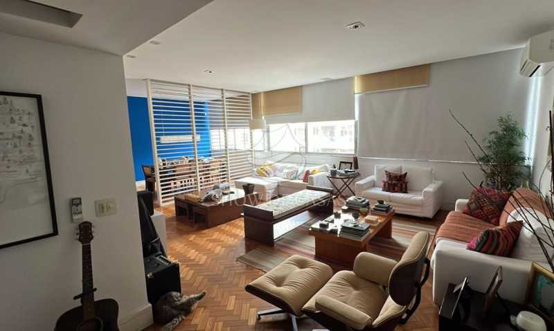 Apartamento, 3 quartos, 160 m² - Foto 1