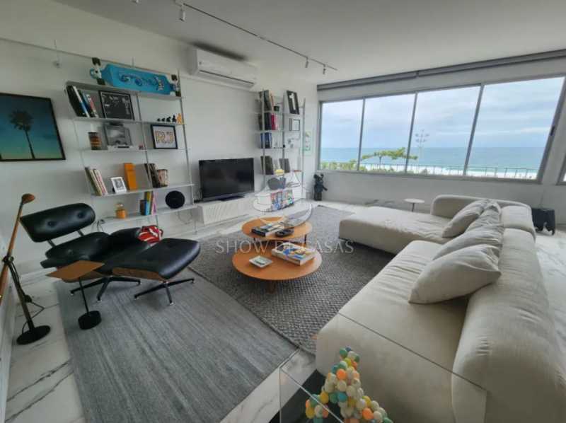 Apartamento, 3 quartos, 210 m² - Foto 2