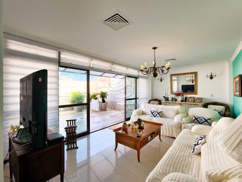 Cobertura, 3 quartos, 230 m² - Foto 4