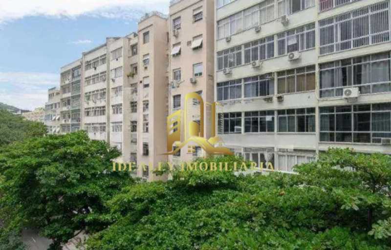 Apartamento, 3 quartos, 124 m² - Foto 1