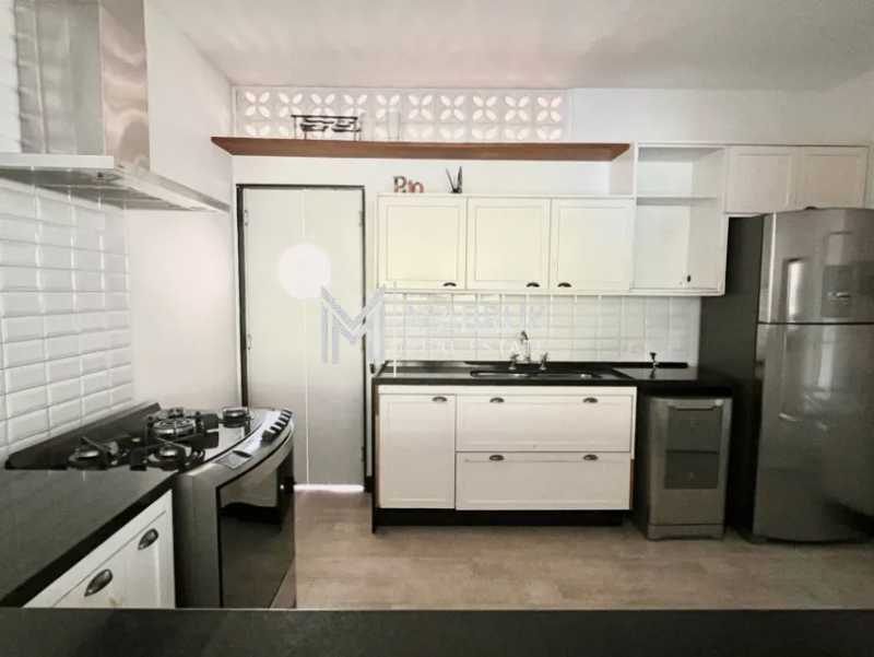Cobertura à venda com 4 quartos, 331m² - Foto 25