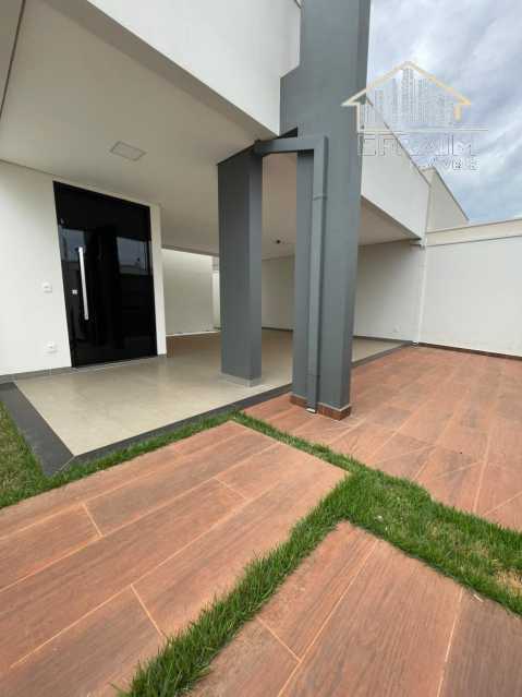 Casa, 3 quartos, 174 m² - Foto 1