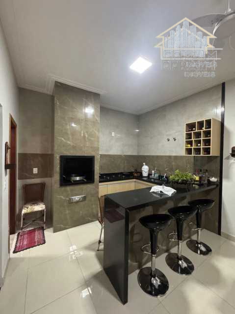 Casa, 3 quartos, 136 m² - Foto 1