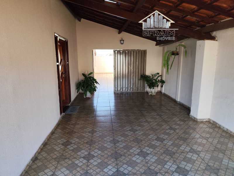 Casa, 3 quartos, 300 m² - Foto 1
