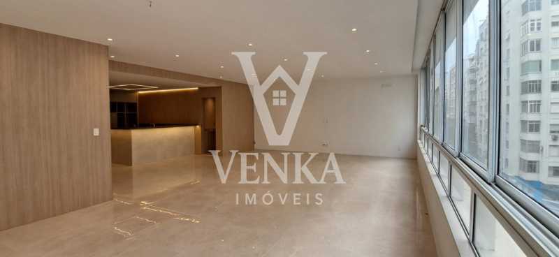 Apartamento, 3 quartos, 184 m² - Foto 2