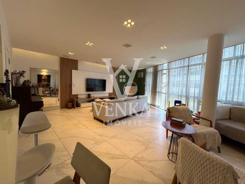 Apartamento, 3 quartos, 201 m² - Foto 2
