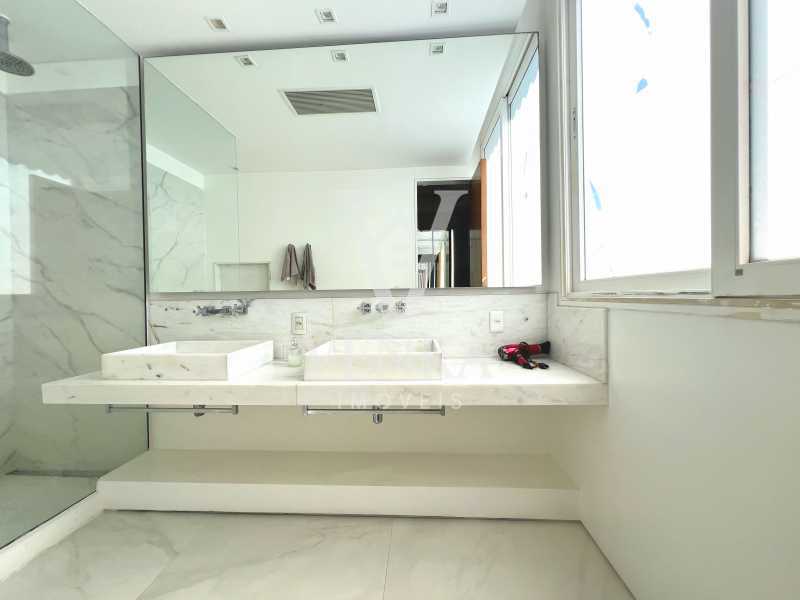 Cobertura, 3 quartos, 239 m² - Foto 10