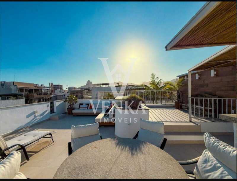 Cobertura, 3 quartos, 270 m² - Foto 2