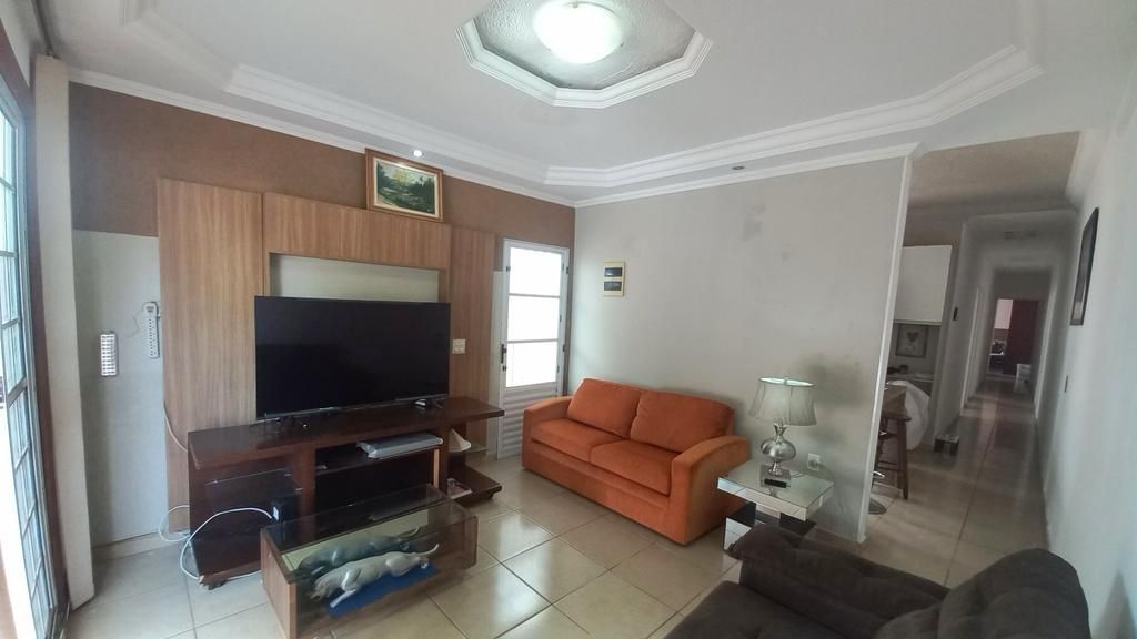 Casa, 3 quartos, 128 m² - Foto 1