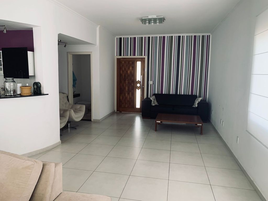 Casa, 4 quartos, 290 m² - Foto 3