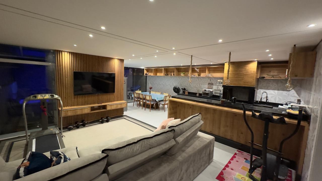 Casa, 3 quartos, 170 m² - Foto 1