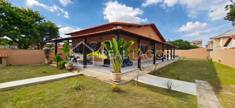 Casa, 3 quartos, 210 m² - Foto 1