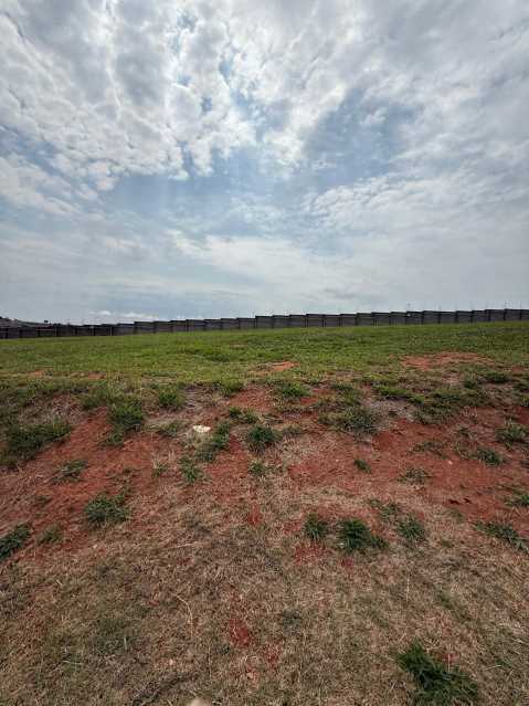 Terreno, 682 m² - Foto 1