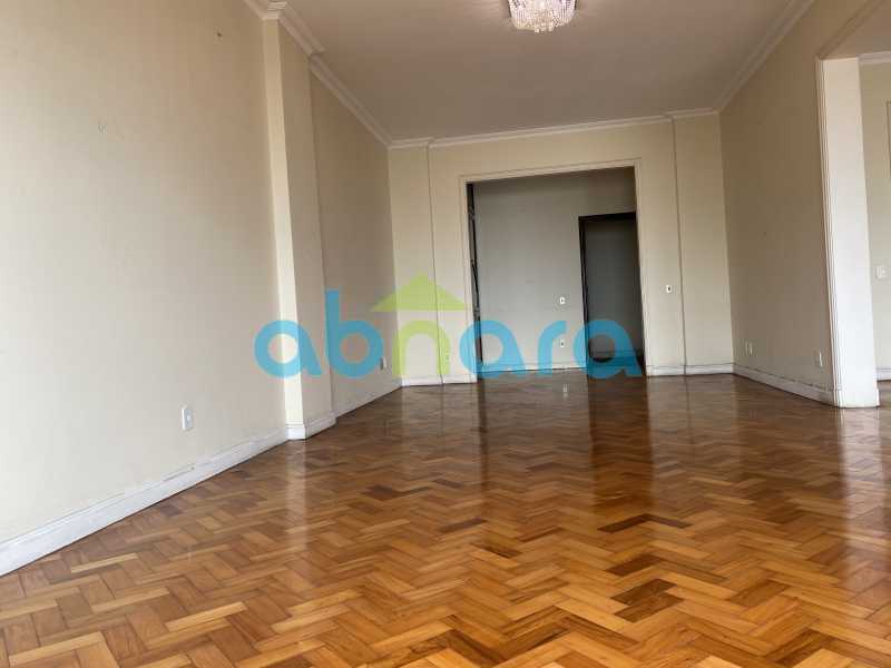 Apartamento à venda com 3 quartos, 230m² - Foto 4