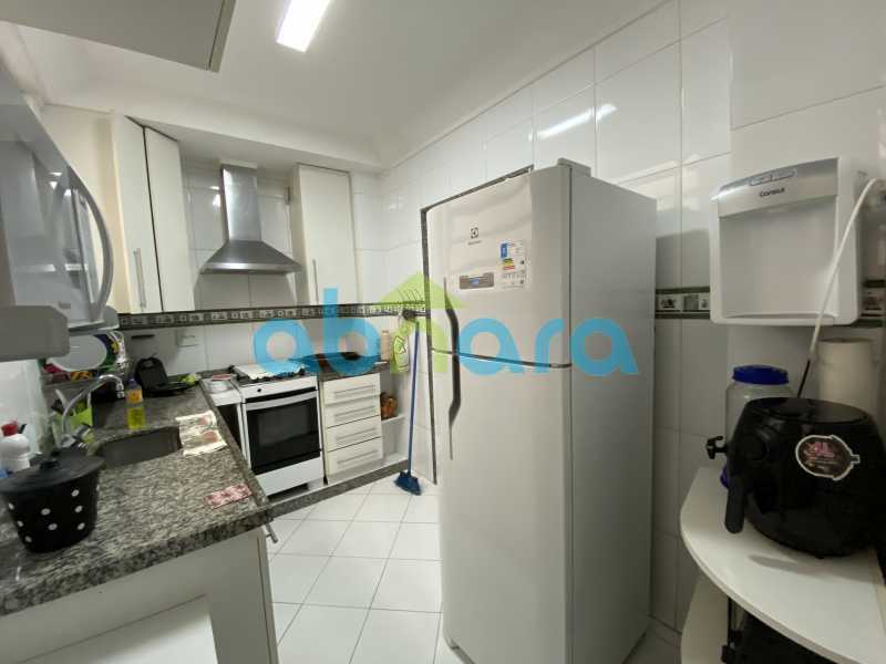 Apartamento à venda com 3 quartos, 150m² - Foto 10