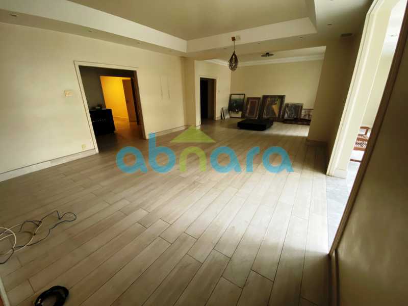 Apartamento à venda com 4 quartos, 227m² - Foto 3