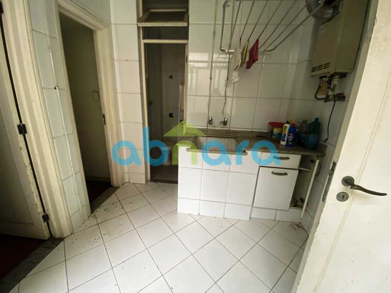 Apartamento à venda com 4 quartos, 227m² - Foto 17