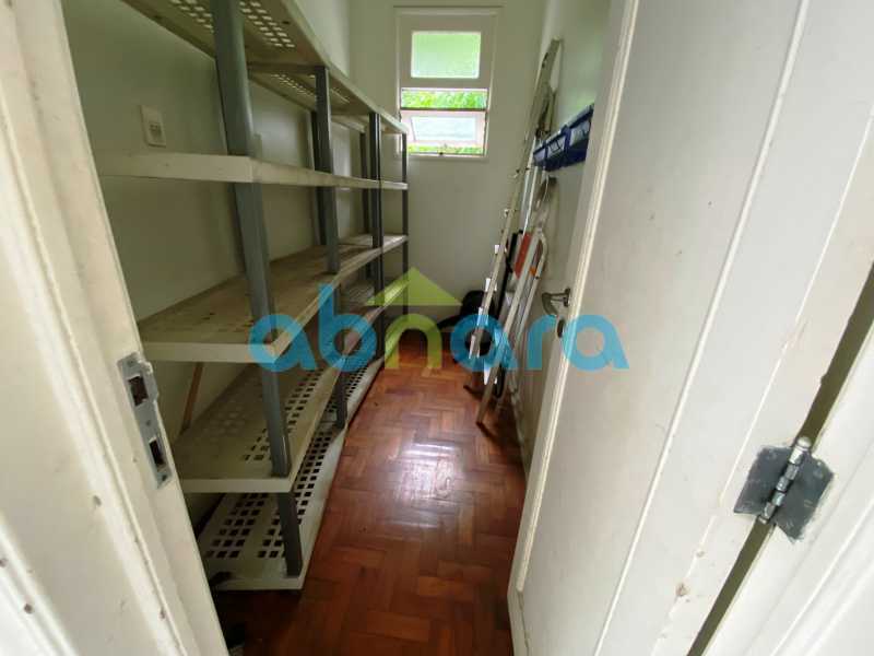 Apartamento à venda com 4 quartos, 227m² - Foto 19