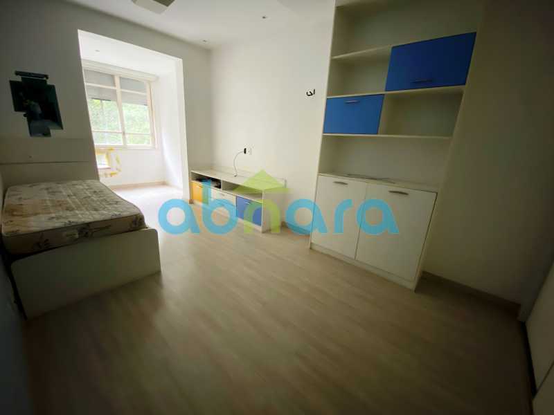 Apartamento à venda com 4 quartos, 227m² - Foto 12