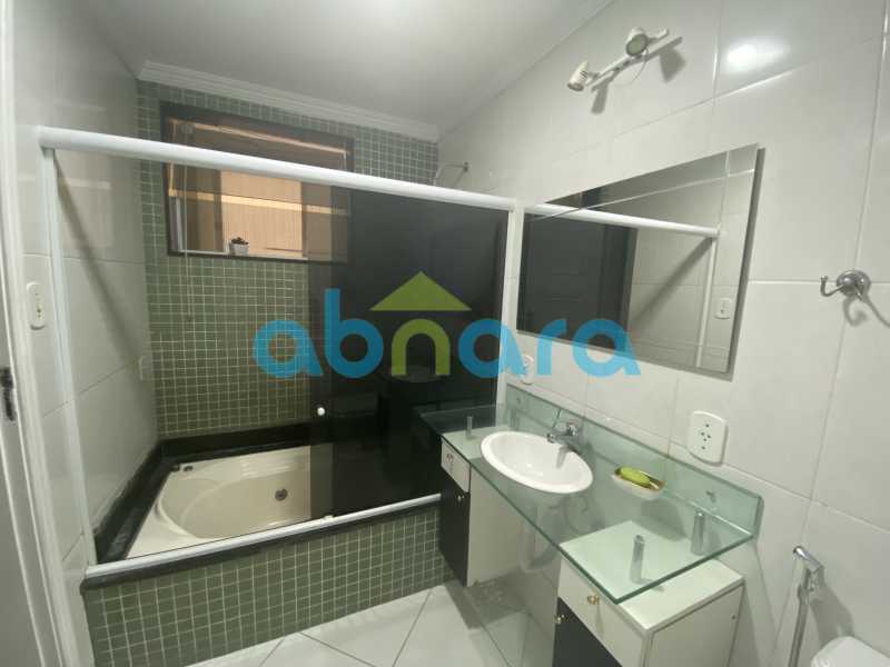 Apartamento à venda com 4 quartos, 220m² - Foto 24