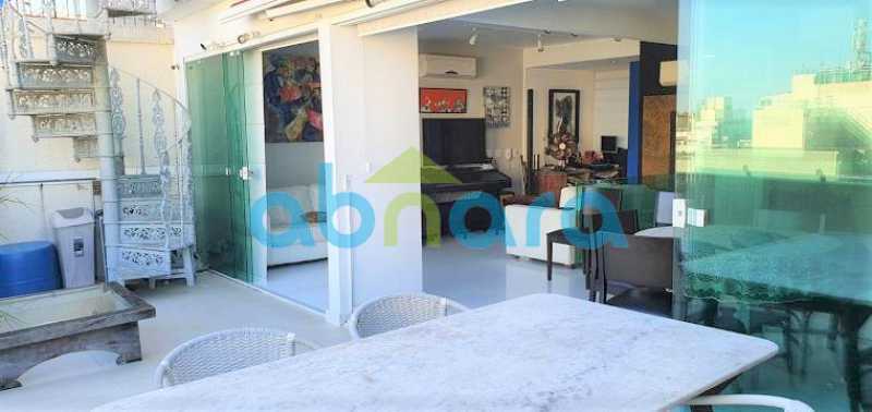 Cobertura à venda com 2 quartos, 235m² - Foto 8