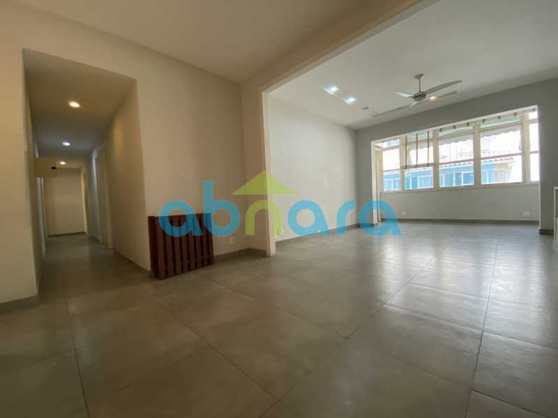 Apartamento à venda com 3 quartos, 120m² - Foto 1