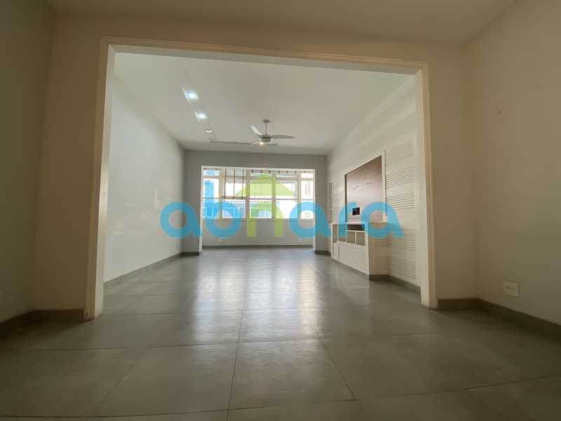 Apartamento à venda com 3 quartos, 120m² - Foto 2