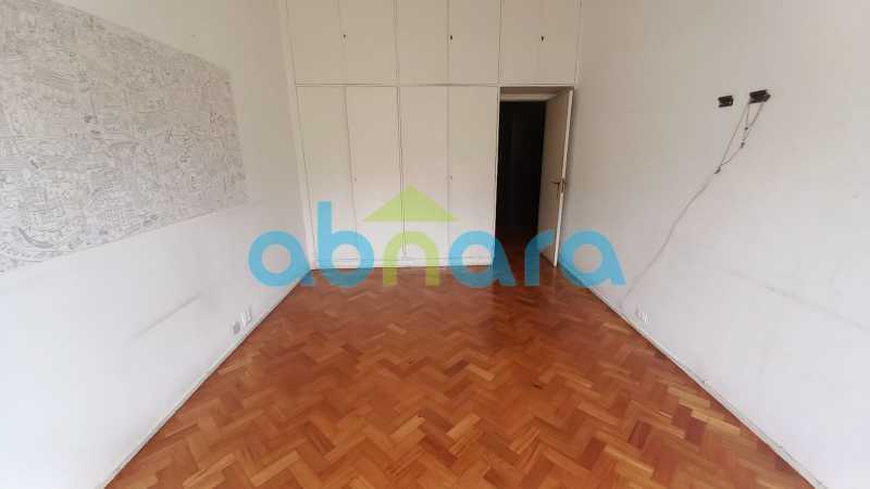 Apartamento para alugar com 4 quartos, 330m² - Foto 9