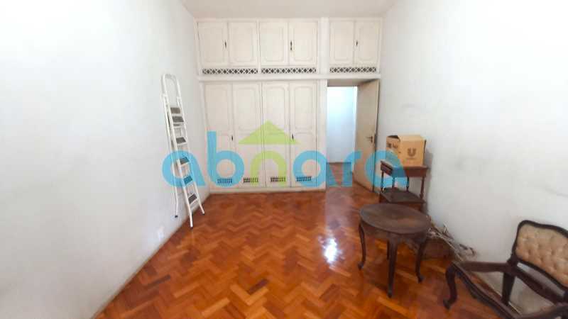 Apartamento para alugar com 4 quartos, 330m² - Foto 12