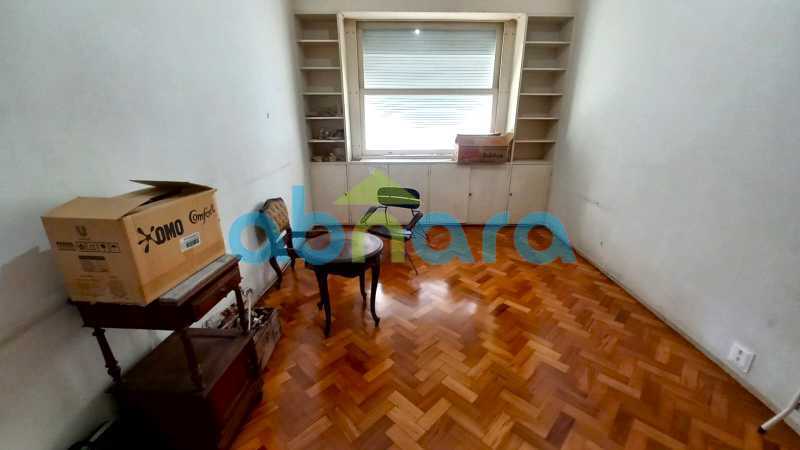 Apartamento para alugar com 4 quartos, 330m² - Foto 13