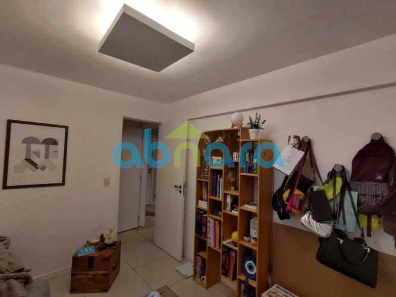 Apartamento à venda com 2 quartos, 90m² - Foto 11