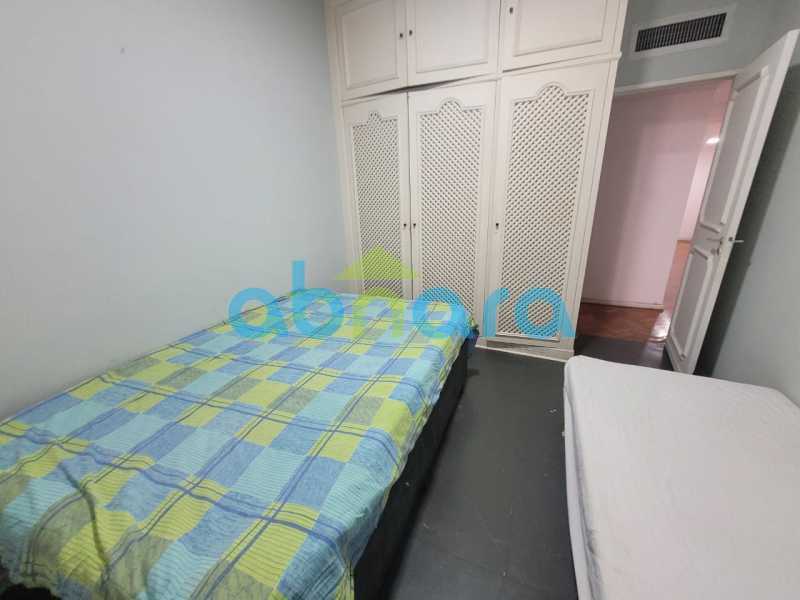 Apartamento para alugar com 4 quartos, 220m² - Foto 13