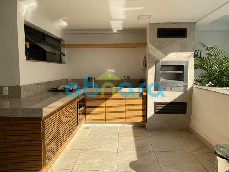 Apartamento à venda com 3 quartos, 135m² - Foto 25