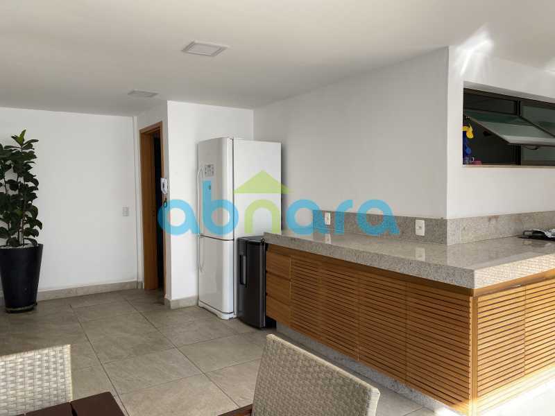 Apartamento à venda com 3 quartos, 135m² - Foto 26