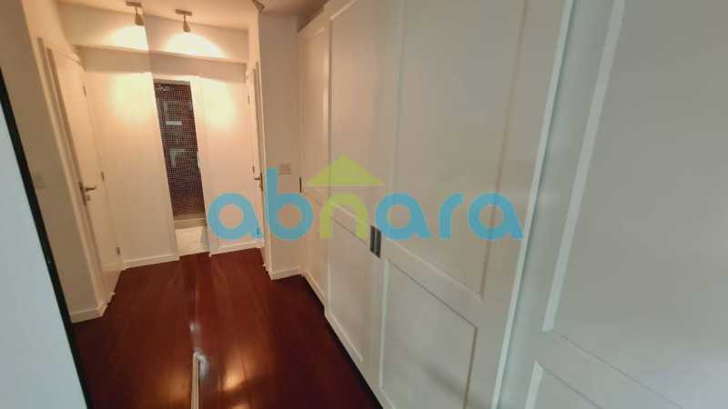 Apartamento à venda com 3 quartos, 205m² - Foto 10