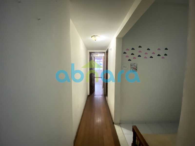 Apartamento à venda com 2 quartos, 65m² - Foto 4