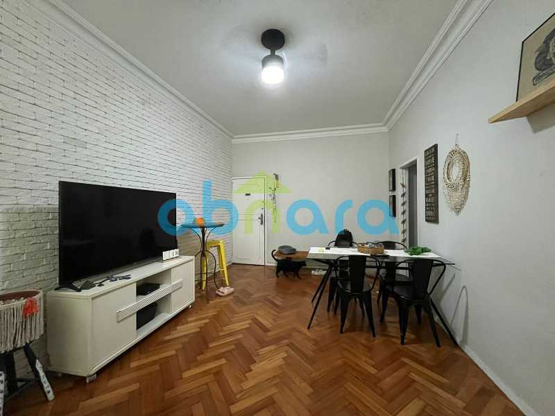 Apartamento à venda com 3 quartos, 100m² - Foto 1