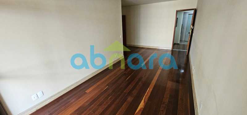 Apartamento à venda com 3 quartos, 106m² - Foto 3