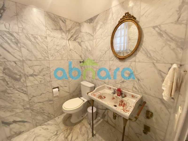 Apartamento à venda com 3 quartos, 241m² - Foto 13