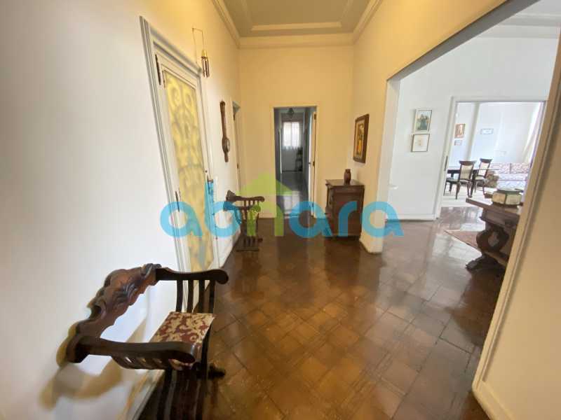 Apartamento à venda com 3 quartos, 241m² - Foto 12