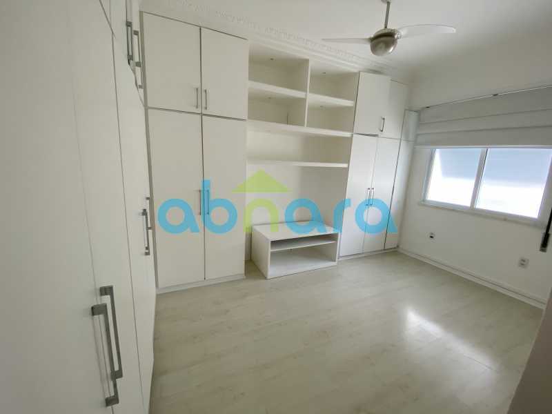 Apartamento à venda com 4 quartos, 140m² - Foto 9