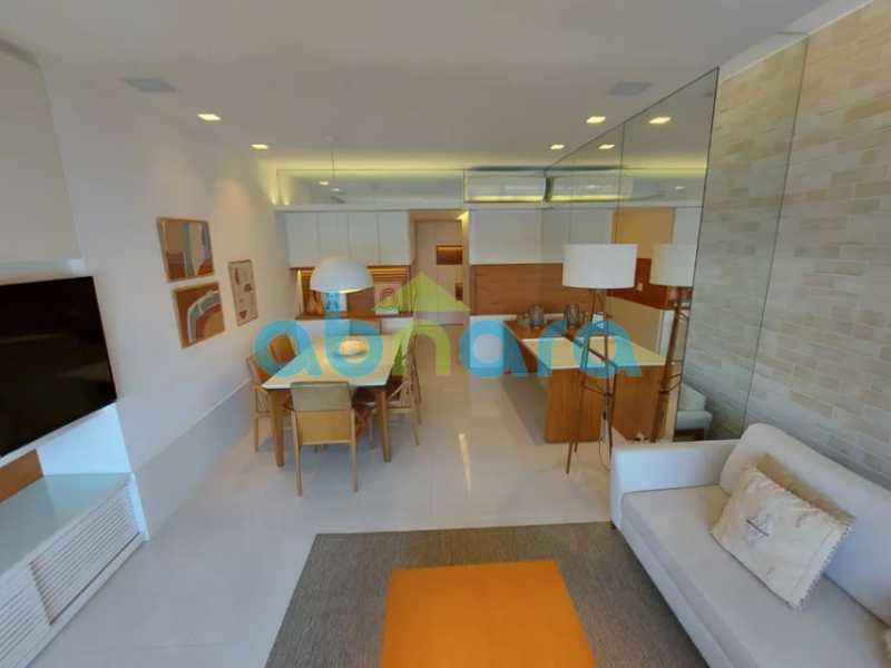 Apartamento à venda com 3 quartos, 112m² - Foto 3